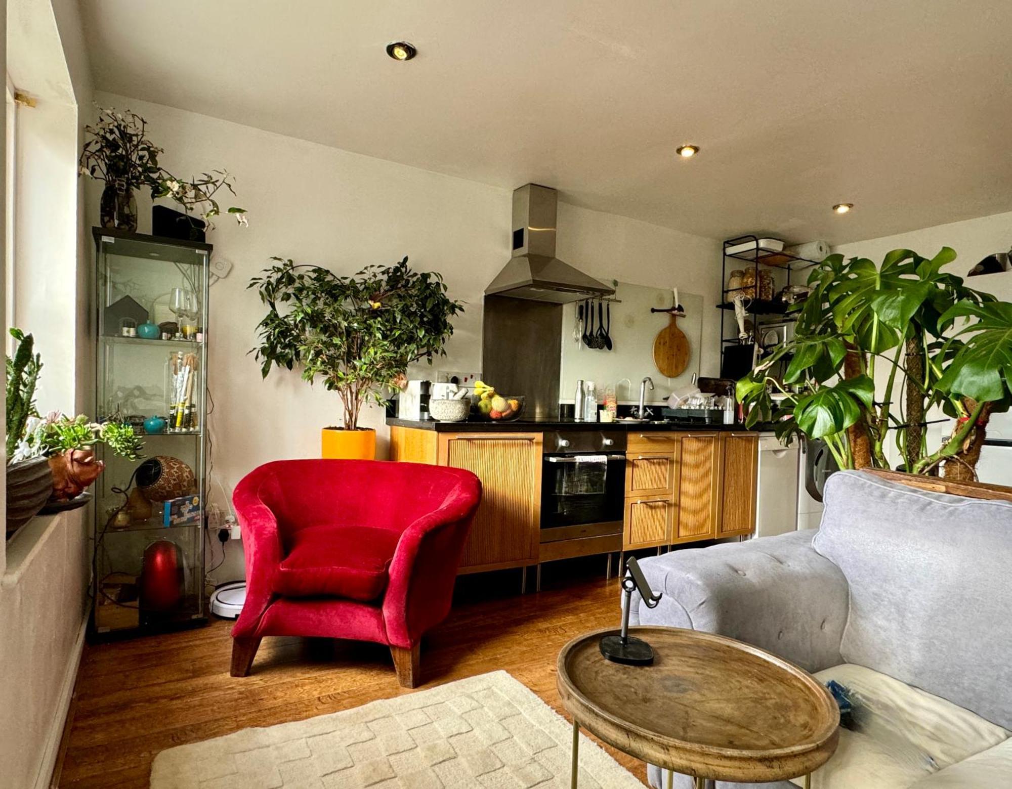 Private Room In A Stylish Flat 런던 외부 사진